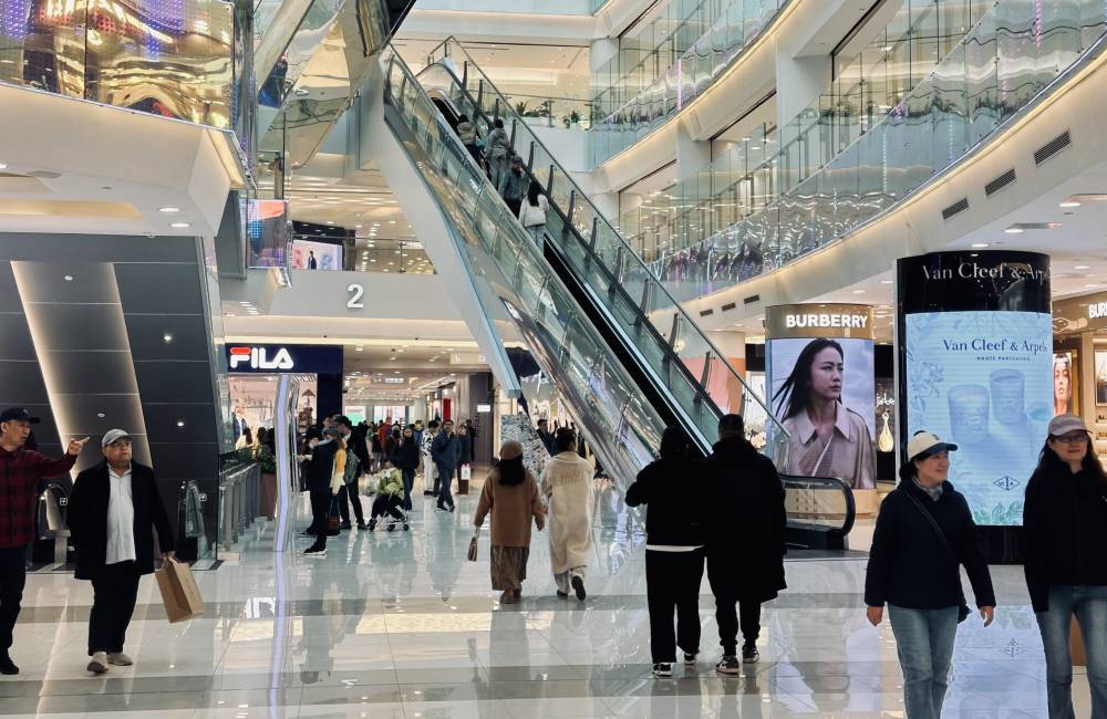 En Chine, on va au centre commercial sans rien acheter