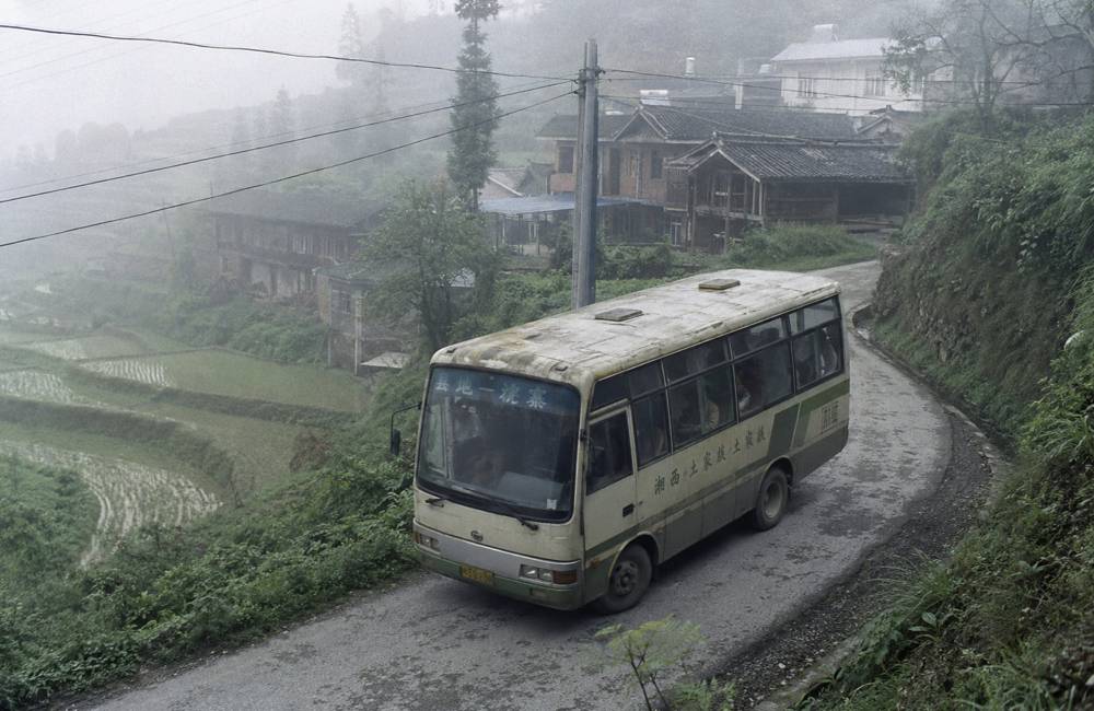 bus, rizière