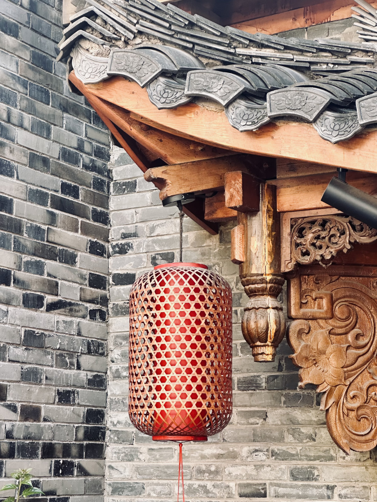 Chongqing, Chongqing Shibati, Détail architectural, Lanternes rouges